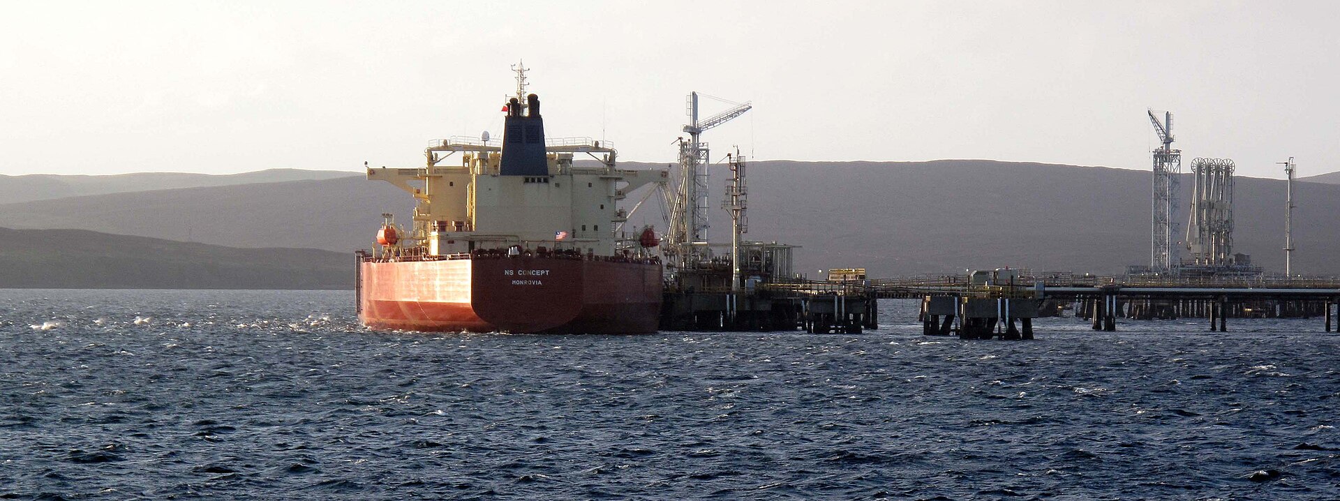 Loading Brent crude - geograph.org.uk - 2706212